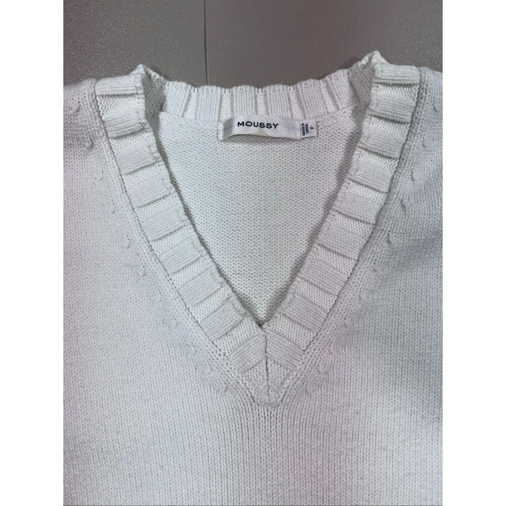 Moussy V-Neck Sweater *note - Picture 3 of 12